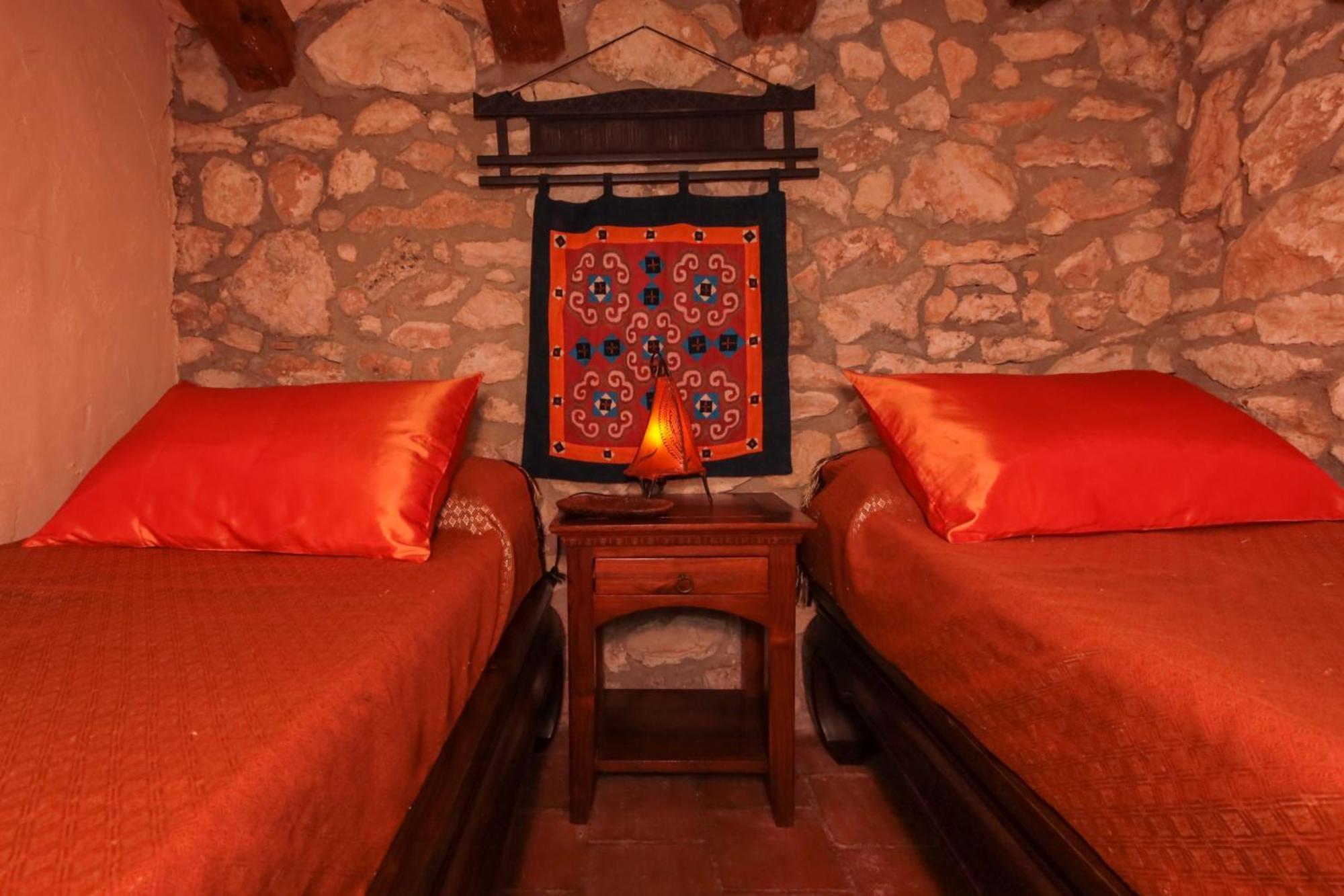 Ca La Petita Den Chinascas Guest House Vespella de Gaia Bagian luar foto